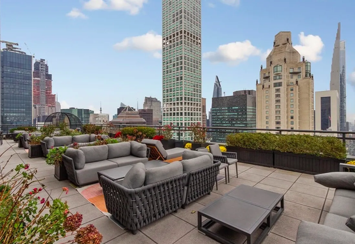 117 East 57th Street, Unit 35D Manhattan, NY 10022 - Photo 22 of 30 a view of roof deck with couches