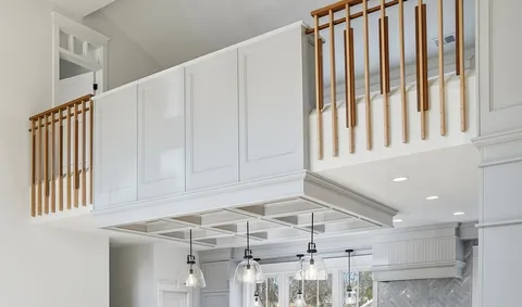 $2,399,000 | 605 Hilltop Terrace, Alexandria, VA 22301