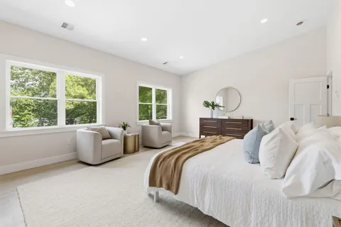 $1,690,000 | 35 Miller Avenue, Framingham, MA 01702