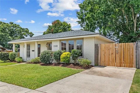 $299,000 | 2308 Taft Park, Metairie, LA 70001