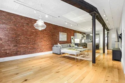 $2,590,000 | 390 West Broadway, Unit 3 | SoHo