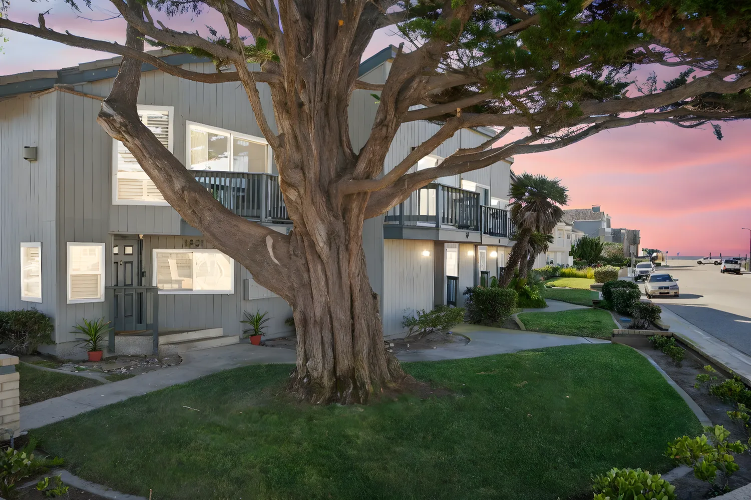 $949,000 | 1251 Mandalay Beach Road, Oxnard, CA 93035