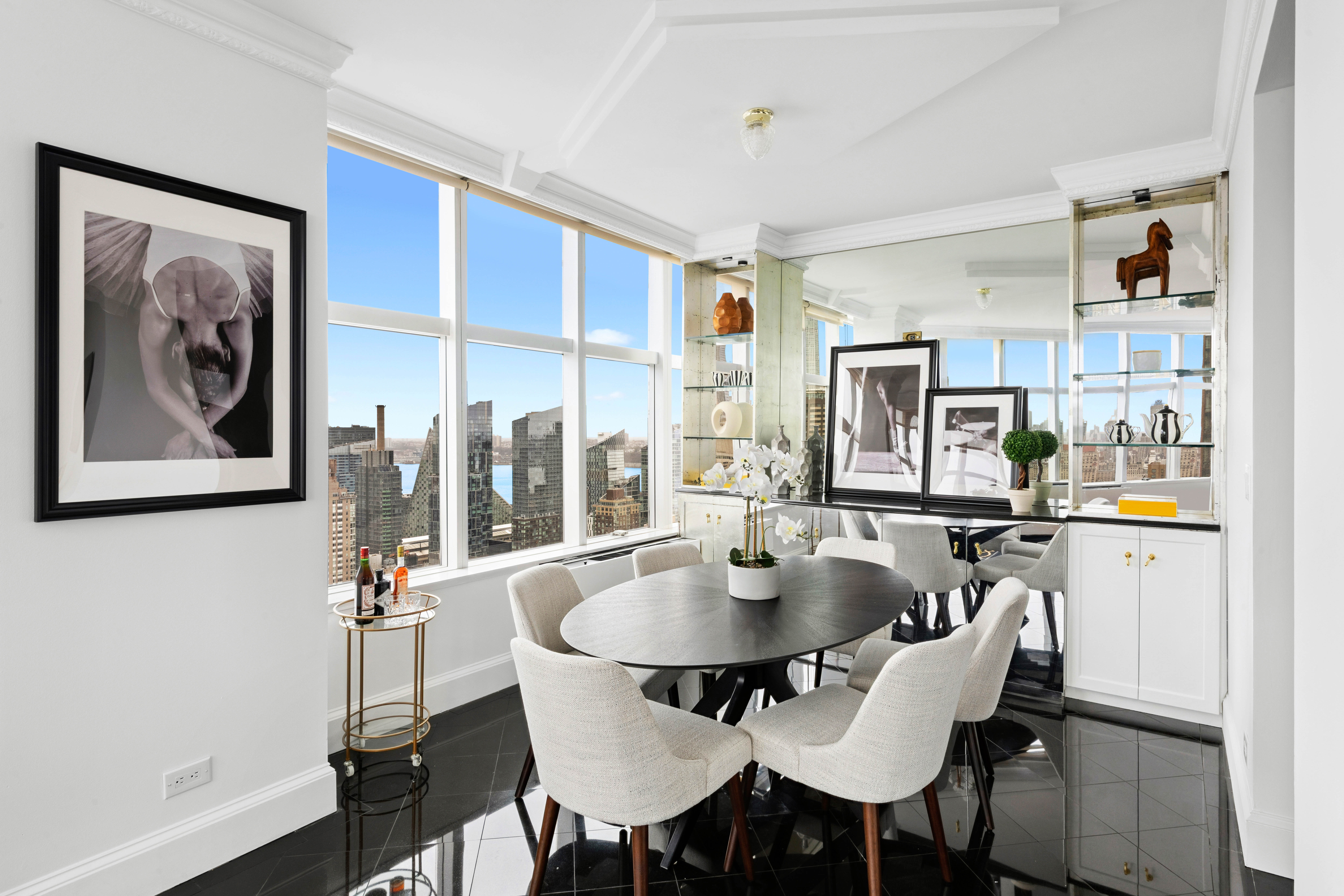 160 West 66th Street, Unit 41E Manhattan, NY 10023 - Photo 4 of 18