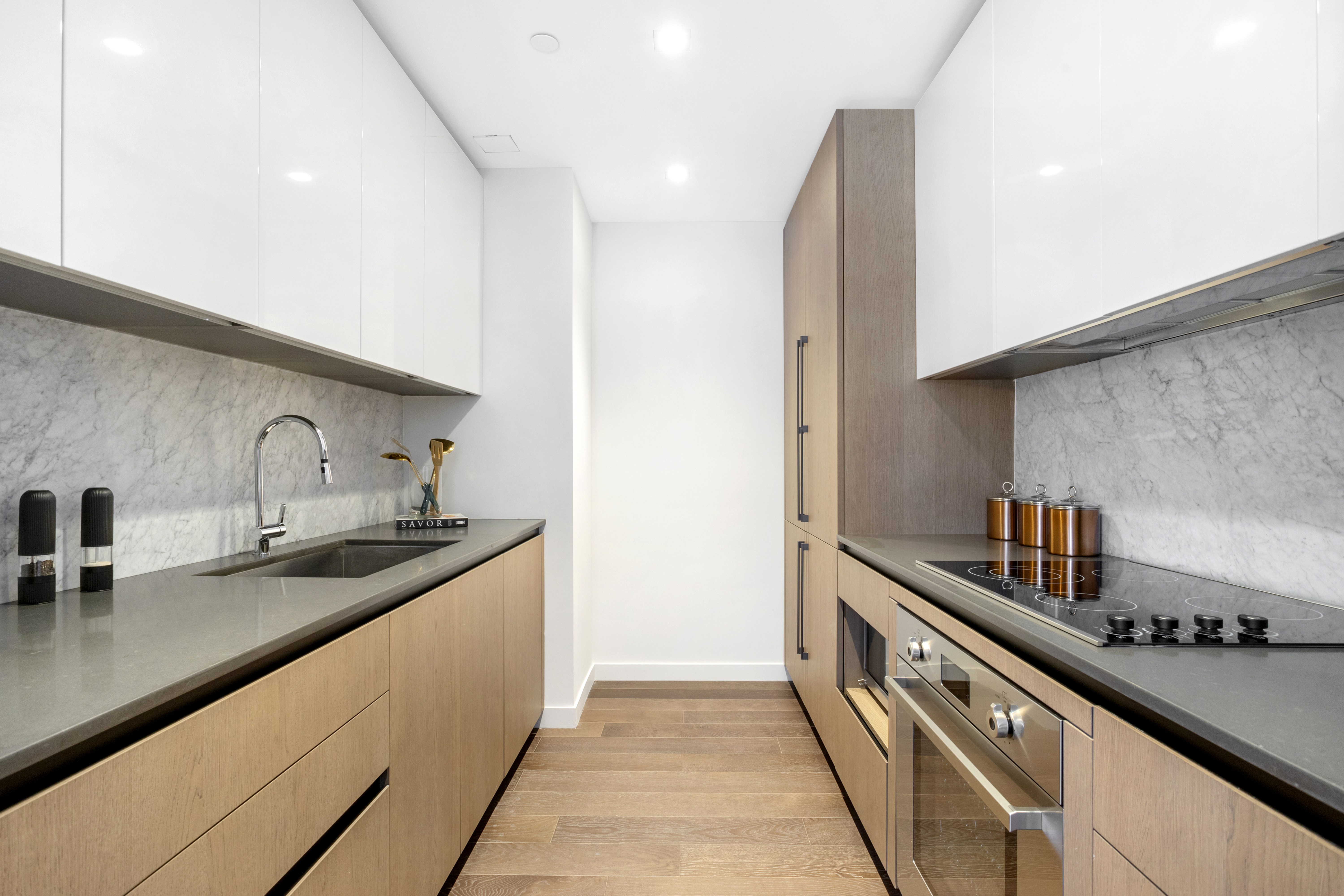 302 East 96th Street, Unit 1202 Manhattan, NY 10128 - Photo 4 of 10 Gallery Image 4