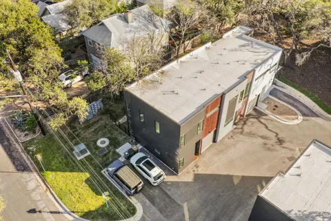 $579,000 | 219 Lessin Lane, Unit 10A, Austin, TX 78704