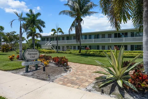 $499,000 | 421 12th Avenue South, Unit A11, Naples, FL 34102