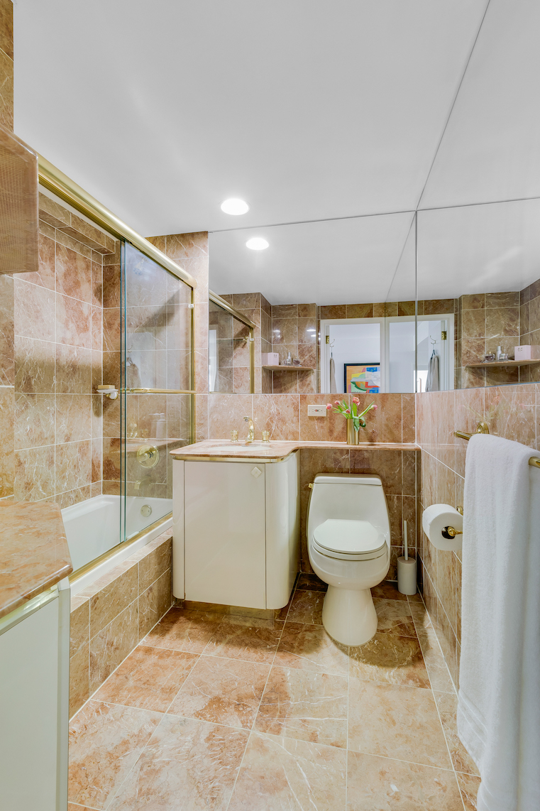 205 East 63rd Street, Unit PHA Manhattan, NY 10065 - Photo 7 of 11