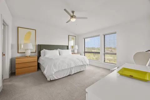$487,500 | 2050 Lohmans Spur, Unit 101, Austin, TX 78738
