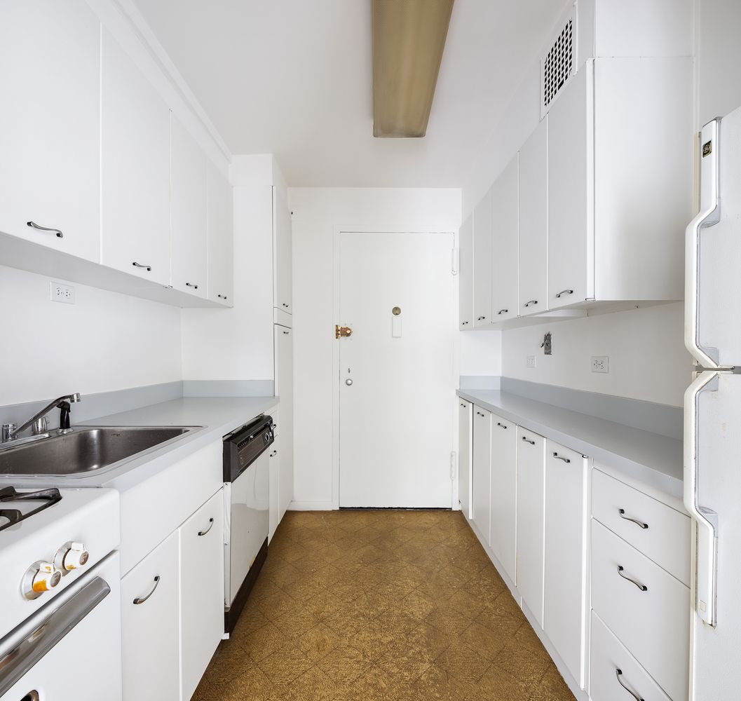 $810,920 | 47 East 87th Street, Unit 3E | Upper East Side