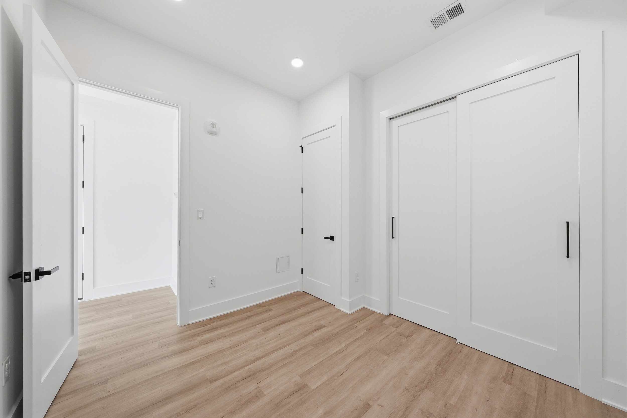 2105 M Street Northeast, Unit 6 Washington, DC 20002 - Photo 18 of 26 Gallery Image 18