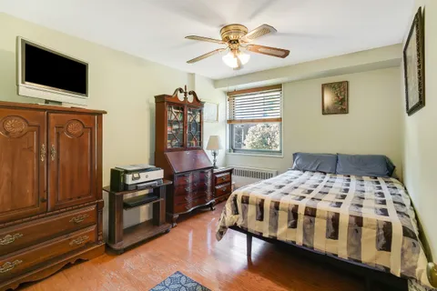 $340,000 | 290 West 232nd Street, Unit 3A | Kingsbridge