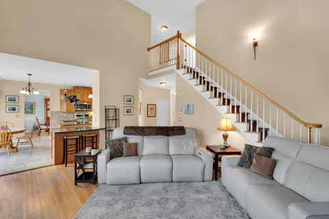 $895,000 | 6 Ridge Road, Frenchtown, NJ 08825
