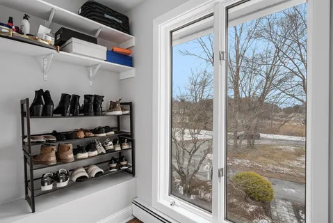 $639,000 | 1705 Wampanoag Trail, Barrington, RI 02806