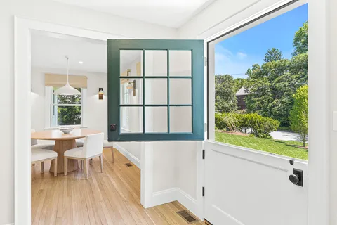 $4,150,000 | 39 Fairbanks Avenue, Wellesley Hills, MA 02481