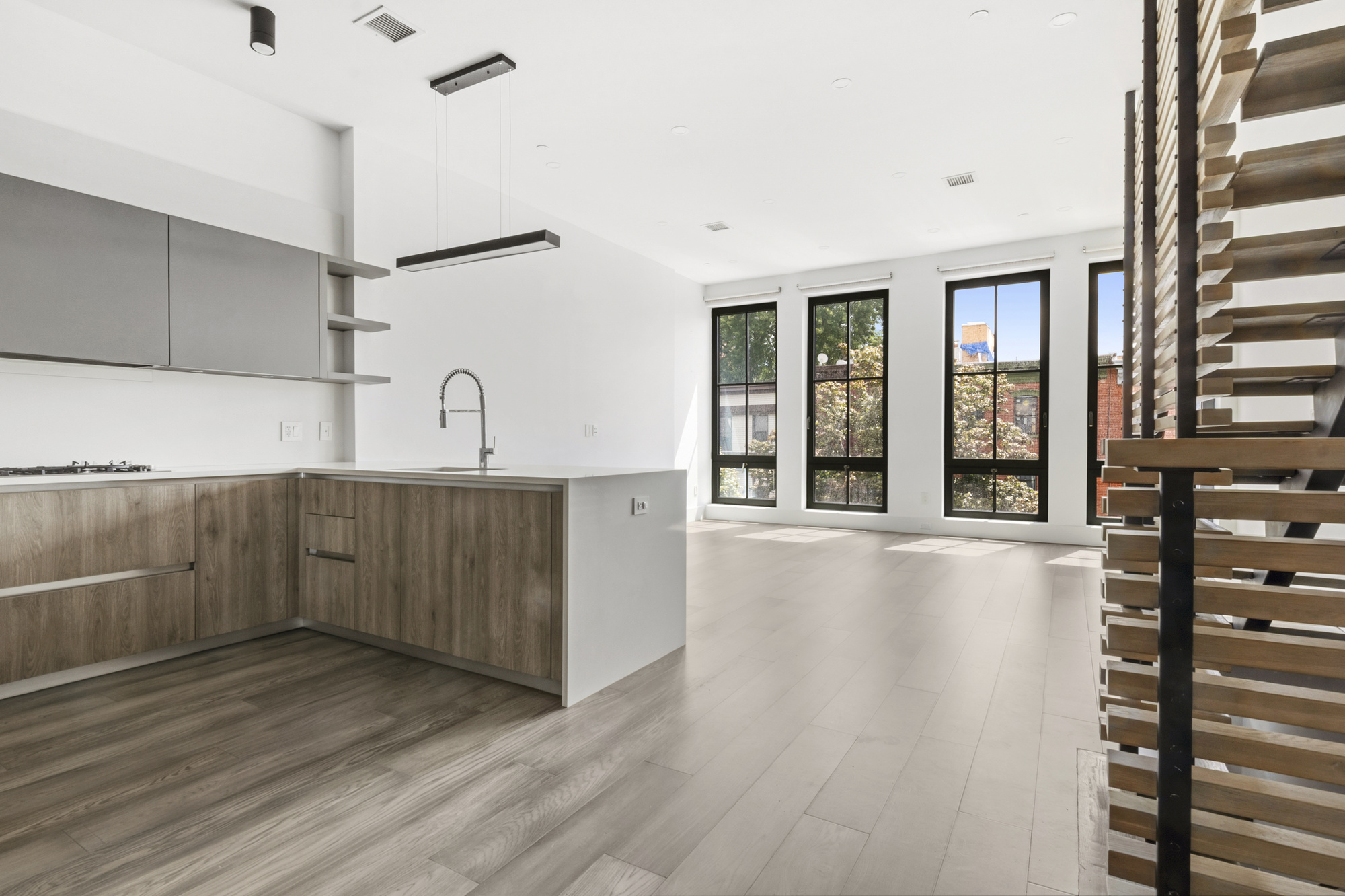 147 14th Street, Unit 3 Brooklyn, NY 11215 - Photo 3 of 13 Gallery Image 3