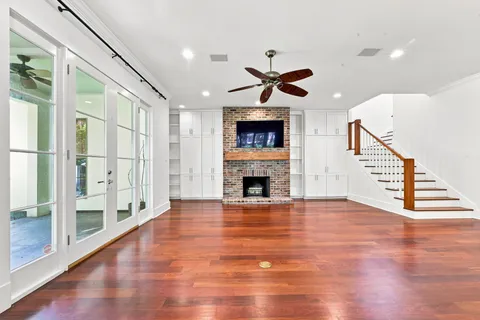 $675,000 | 2101 Sassy Lane, Baton Rouge, LA 70808