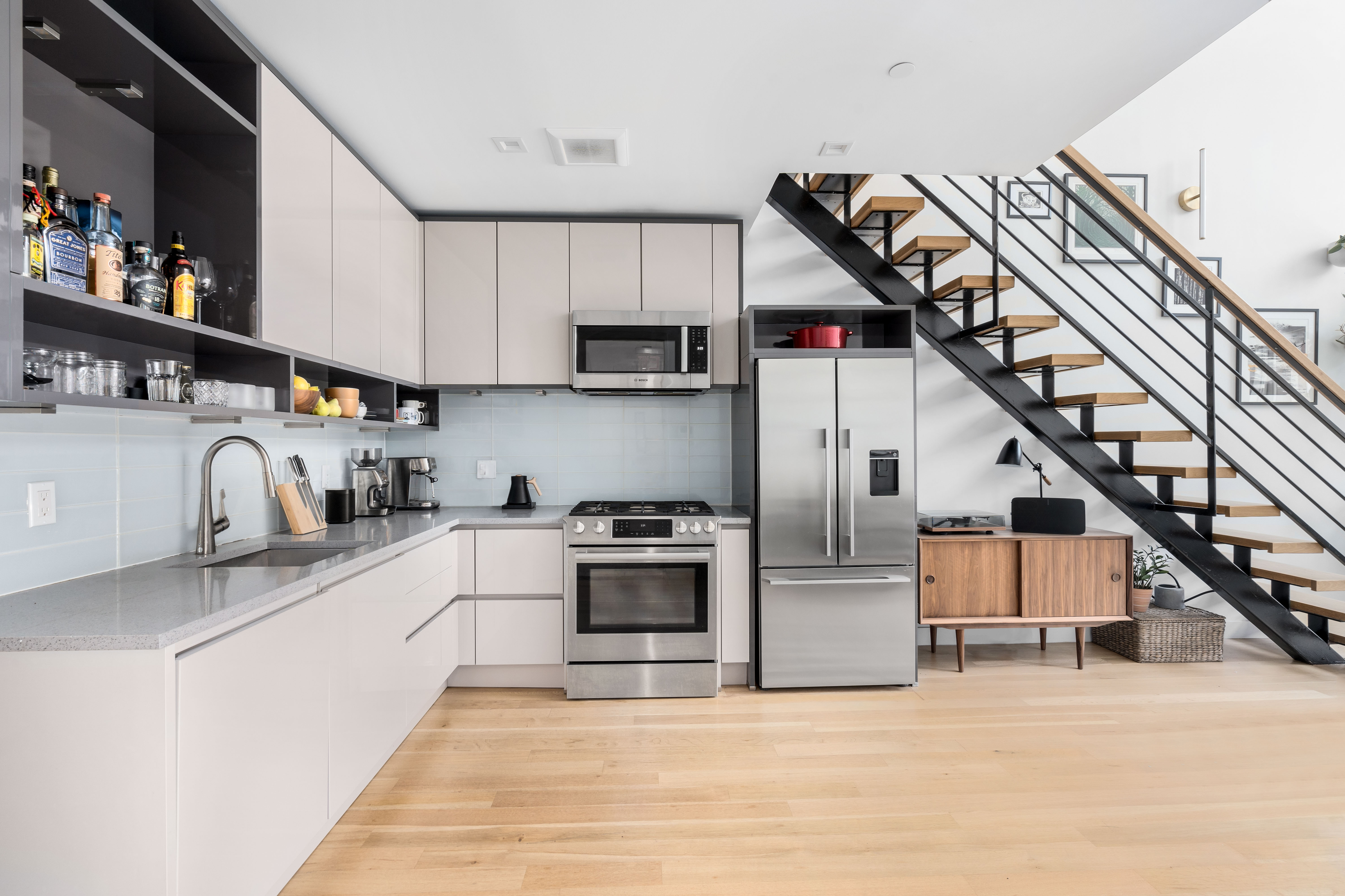 203 Quincy Street, Unit 2C Brooklyn, NY 11216 - Photo 3 of 8 Gallery Image 3