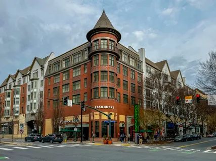 $439,000 | 501 Hungerford Drive, Unit 270, Rockville, MD 20850