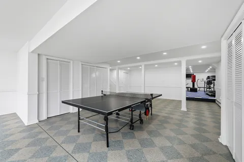 $2,400,000 | 6 Lynbrook Road, Southborough, MA 01772