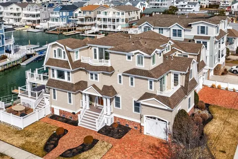 $3,695,000 | 4616 Park Road, Unit SOUTH, Sea Isle City, NJ 08243