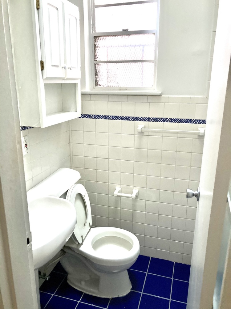 237 East 79th Street, Unit 4A Manhattan, NY 10075 - Photo 8 of 12