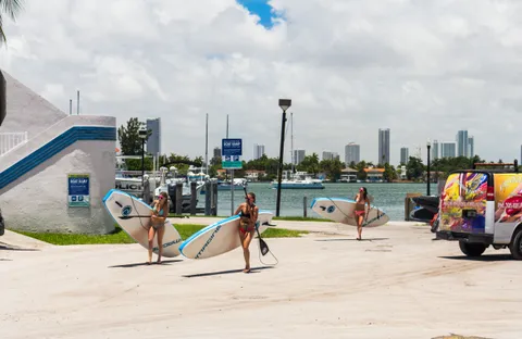 $785,000 | 1800 Sunset Harbour Drive, Unit 2409, Miami Beach, FL 33139