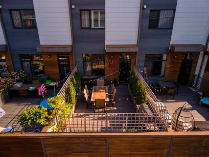 $1,199,999 | 227 West George Street, Philadelphia, PA 19123