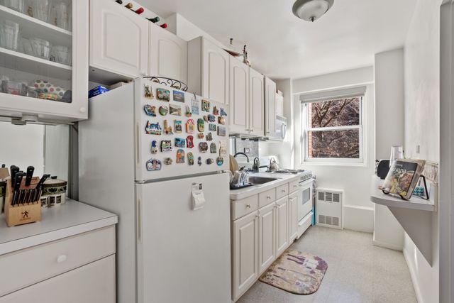 $2,350 | 191 Willoughby Street, Unit 3G | Downtown Brooklyn