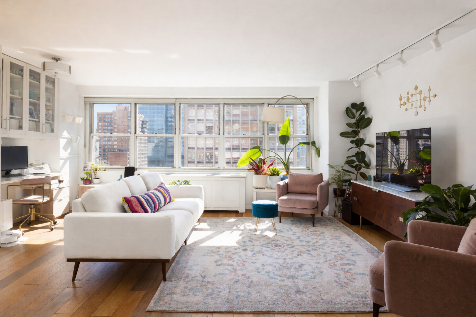251 East 32nd Street, Unit 14F Manhattan, NY 10016 - Photo 2 of 16