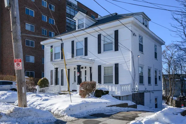 Contact Agent | Greenleaf Street, Quincy, MA 02169