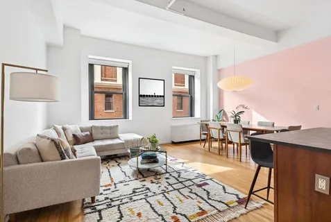 $999,000 | 365 Bridge Street, Unit 7G | Downtown Brooklyn