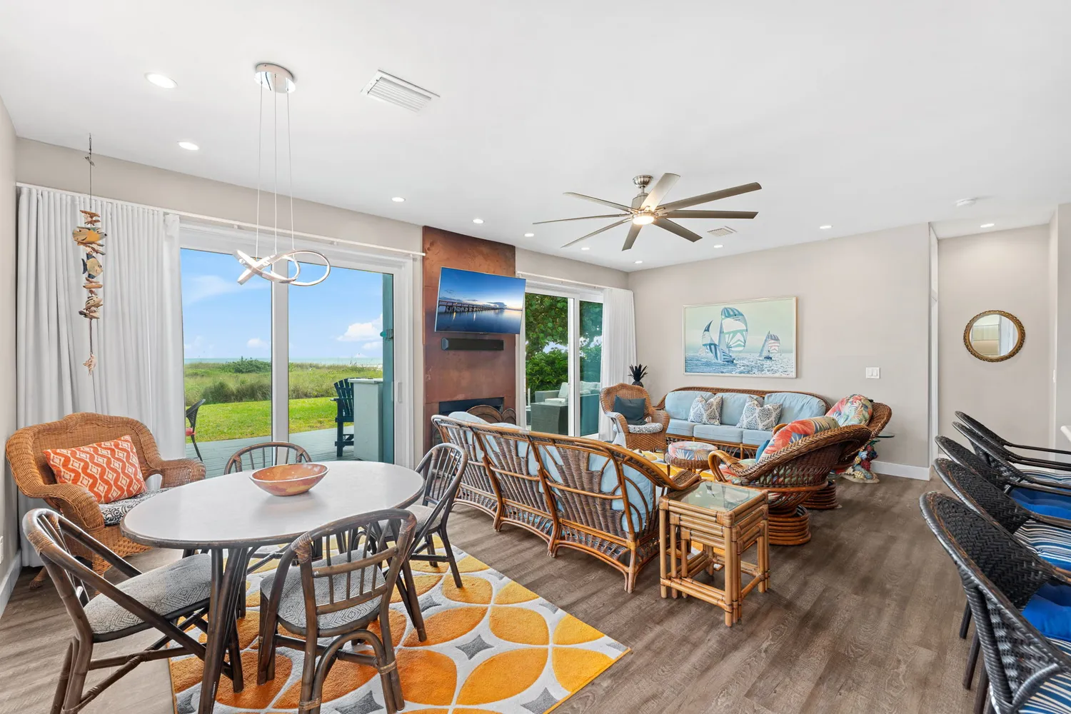 $1,975,000 | 659 South Atlantic Avenue, Cocoa Beach, FL 32931