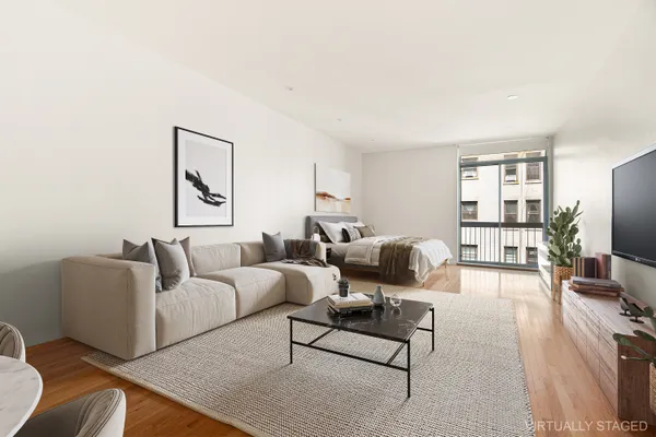 $4,800 | 184 Thompson Street, Unit 4E | Greenwich Village