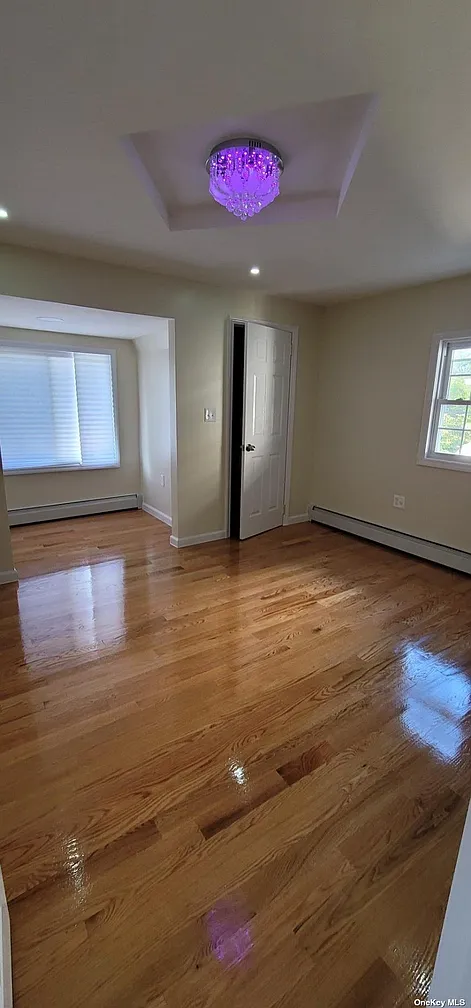 193-42 Williamson Avenue Queens, NY 11413 - Photo 8 of 28