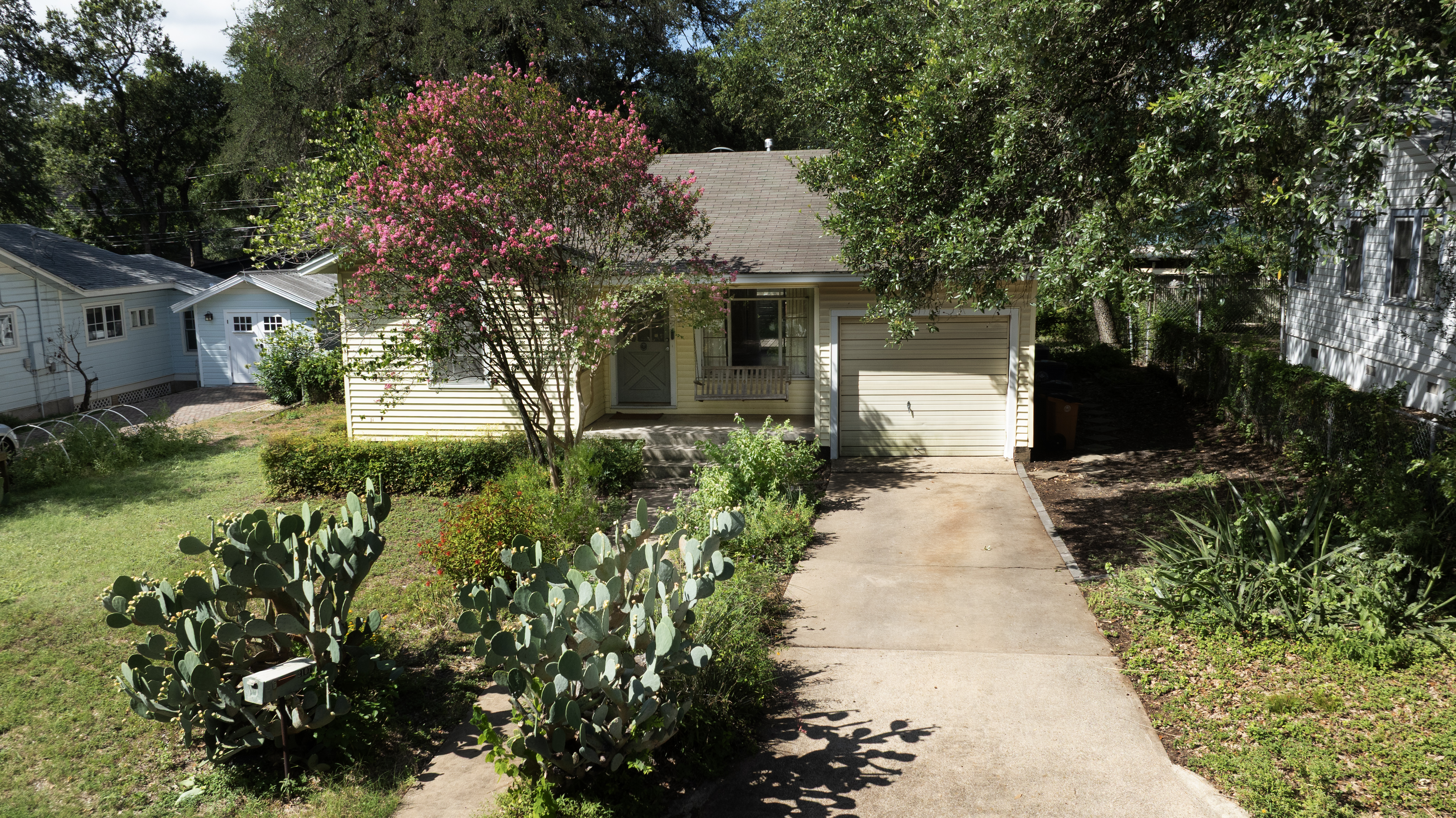 2107 Rabb Glen Street Austin, TX 78704 - Photo 6 of 30