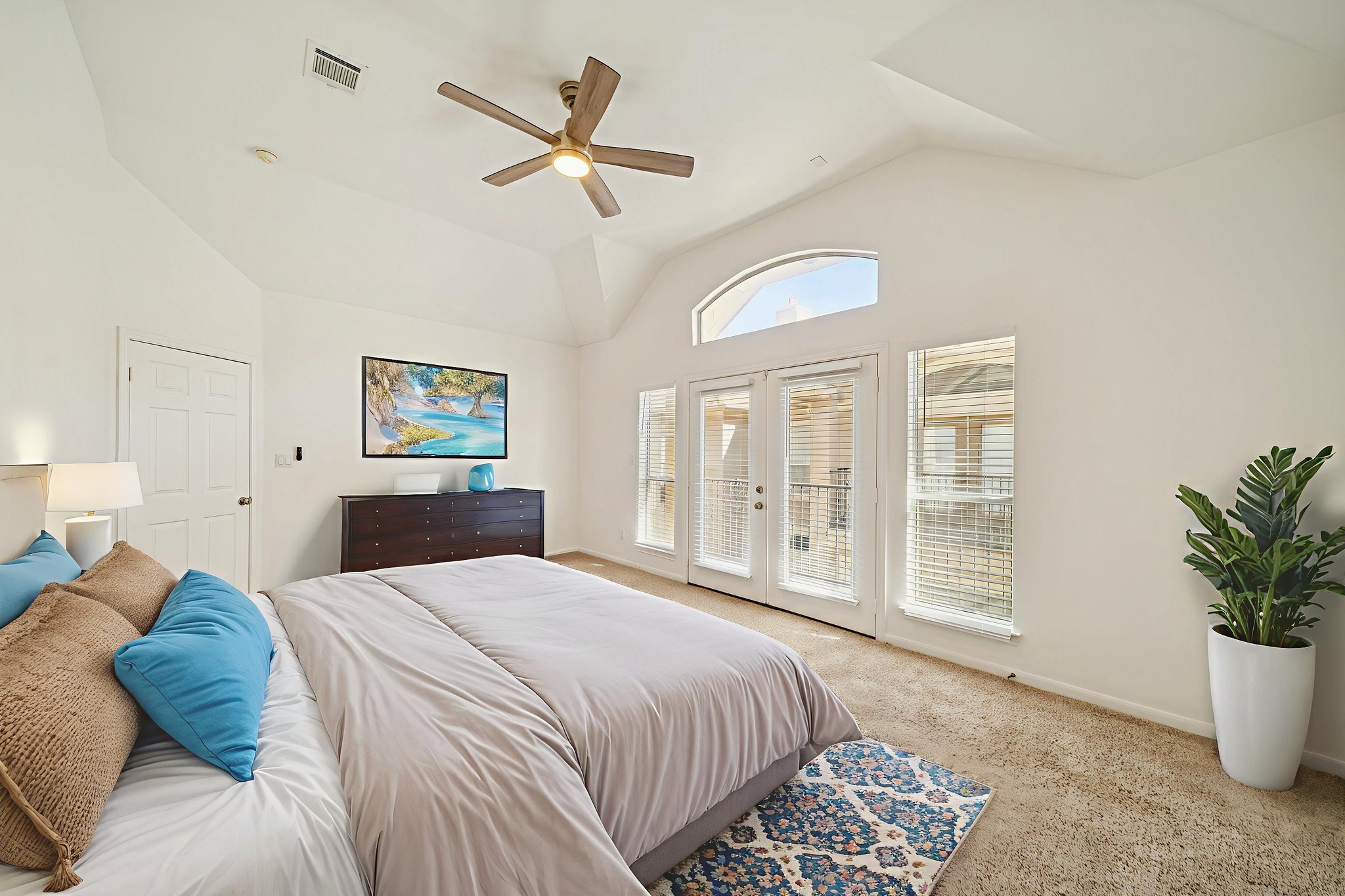 1304 Dart Street, Unit E Houston, TX 77007 - Photo 12 of 34