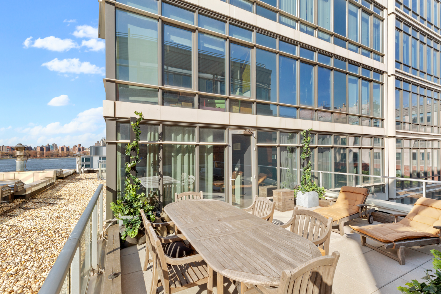 1 Northside Piers, Unit 4E Brooklyn, NY 11249 - Photo 2 of 25