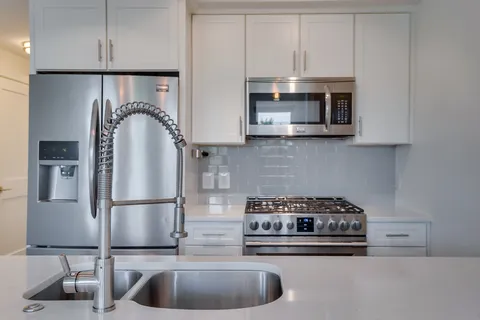 $675,000 | 1451 Girard Street Northwest, Unit 4, Washington, DC 20009