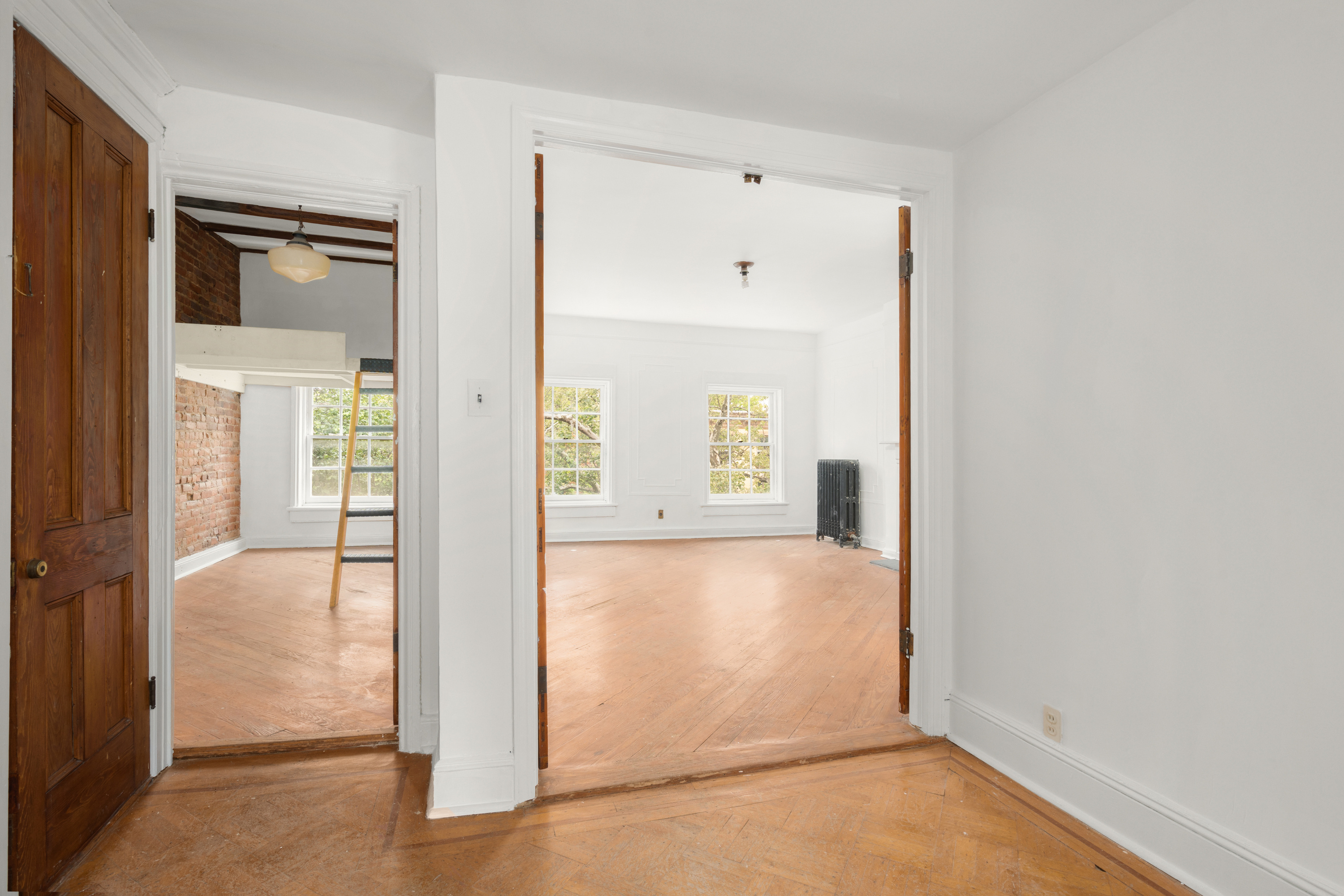 217 Dean Street Brooklyn, NY 11217 - Photo 15 of 26 an empty room and windows