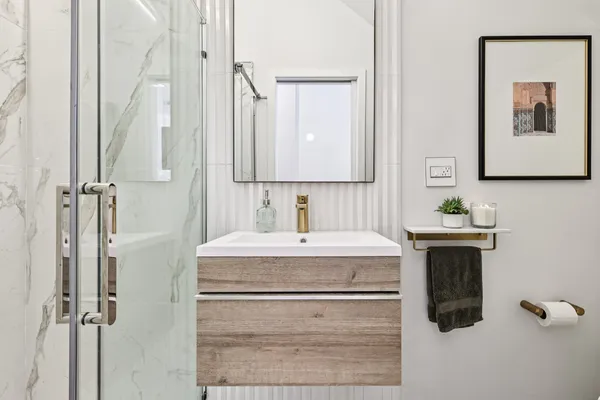 $699,900 | 1328 Maryland Avenue Northeast, Unit 2, Washington, DC 20002