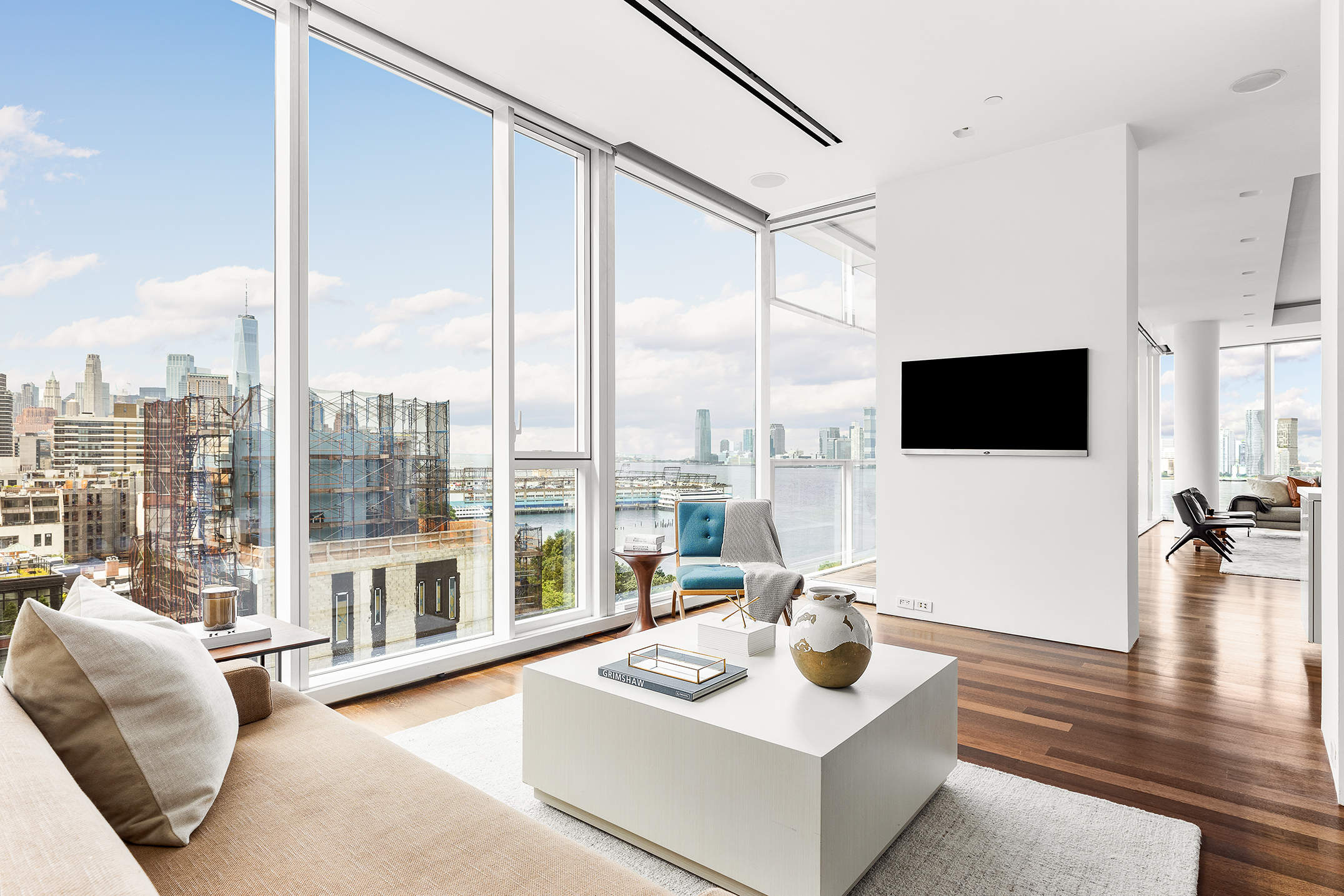 165 Charles Street, Unit 21 Manhattan, NY 10014 - Photo 14 of 17