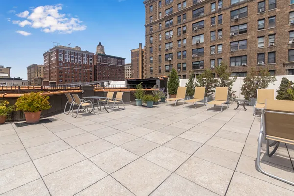 $9,500 | 240 West 102nd Street, Unit 65 | Upper West Side