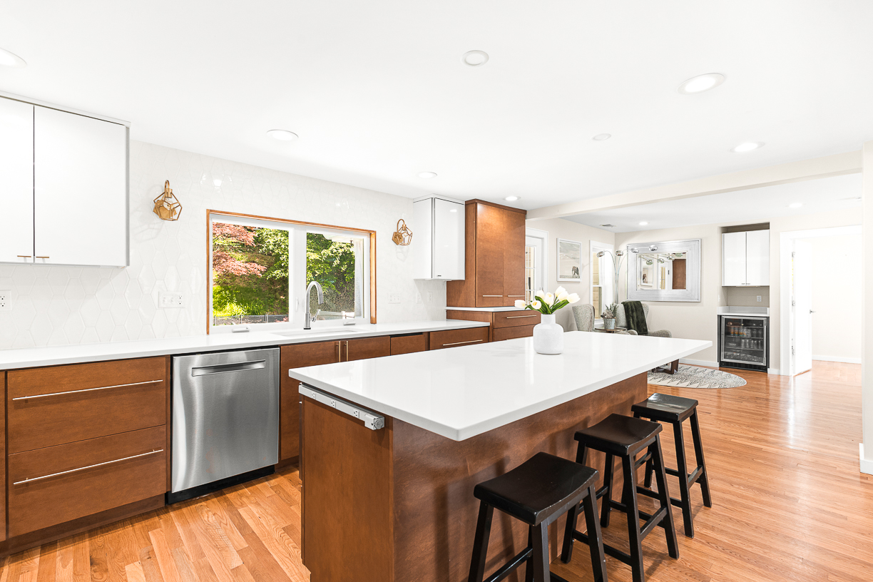 24 Hinds Road Winchester, MA 01890 - Photo 17 of 53