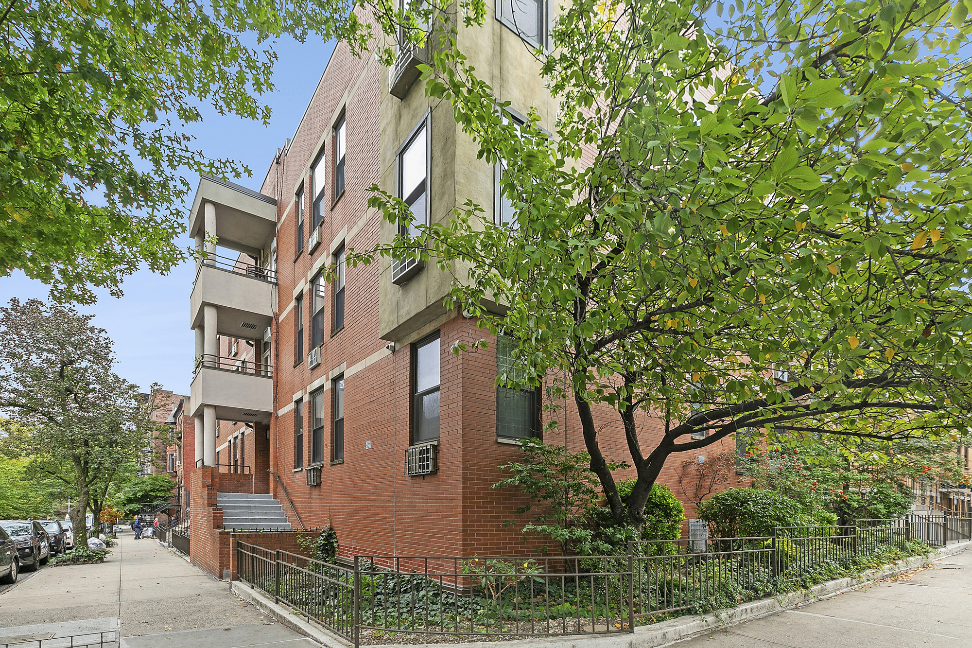 48 West 105th Street, Unit 2B Manhattan, NY 10025 - Photo 12 of 13