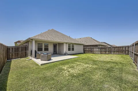 $299,900 | 706 Spur Ridge, Princeton, TX 75407