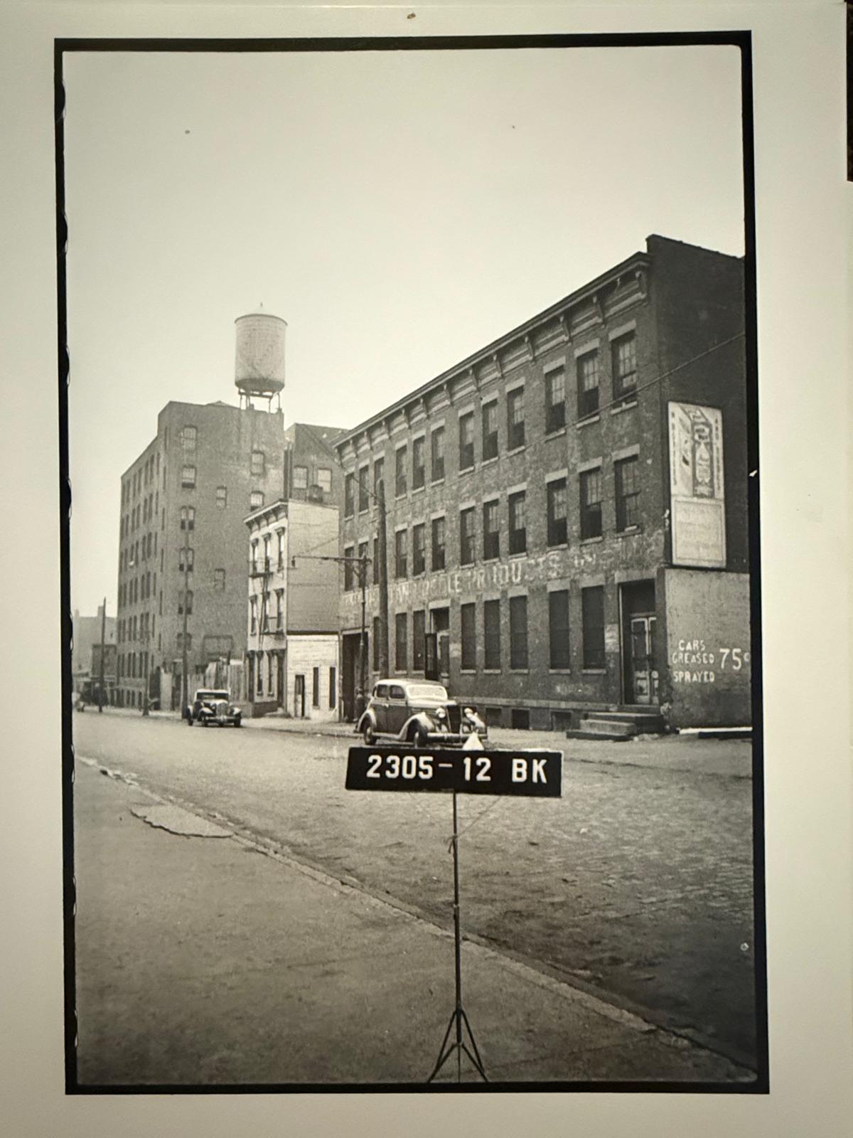 172 North 10th Street, Unit 2A Brooklyn, NY 11211 - Photo 11 of 12 Gallery Image 11