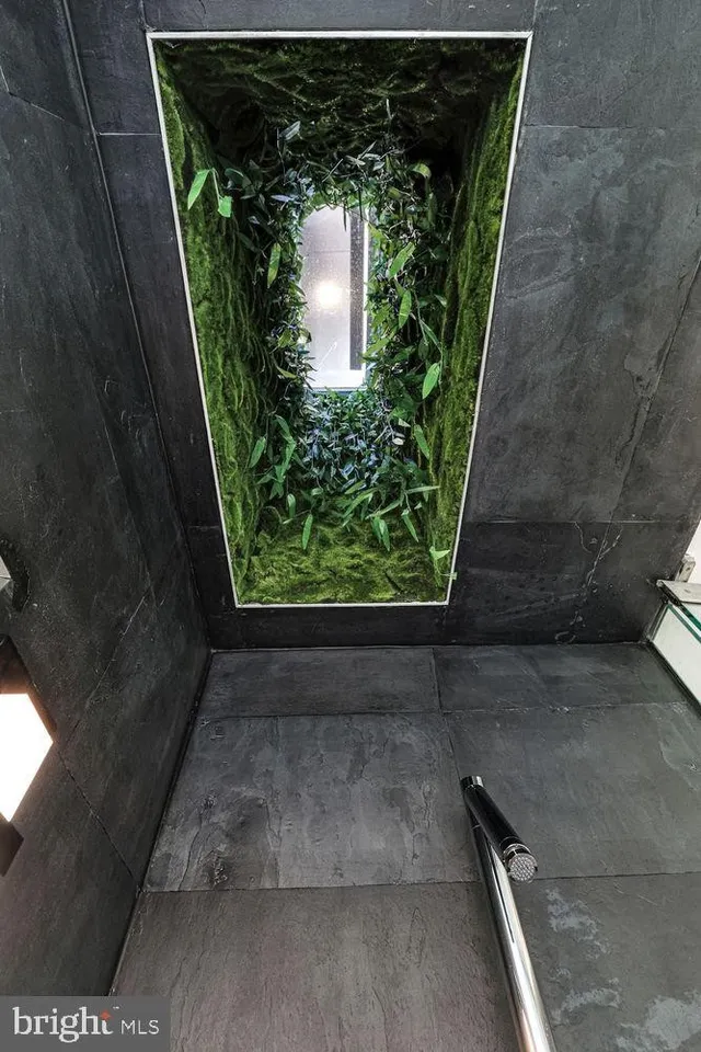 1630 19th Street Northwest Washington, DC 20009 - Photo 23 of 44