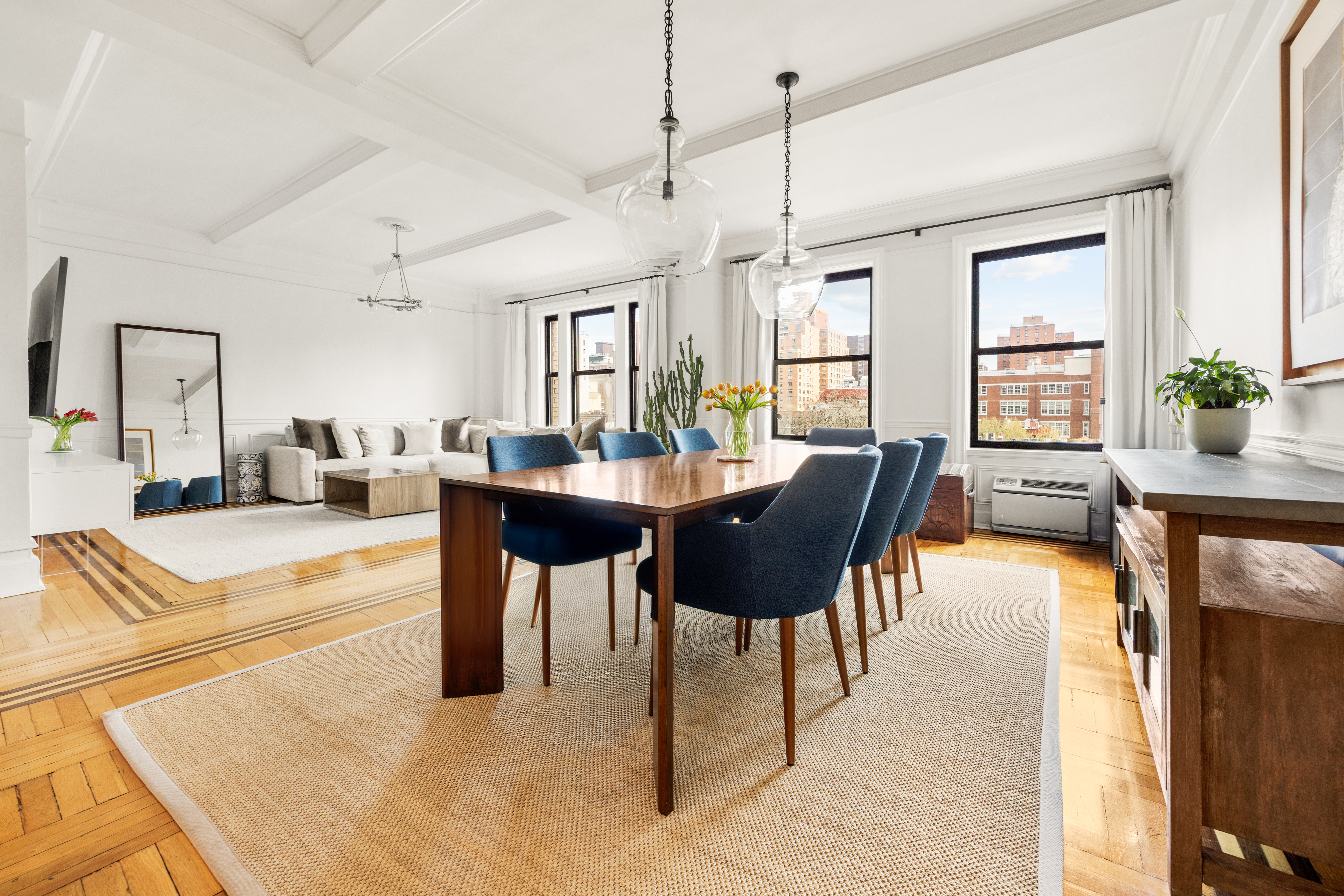 150 West 87th Street, Unit 7C Manhattan, NY 10024 - Photo 3 of 18 a view of a dining room with furniture