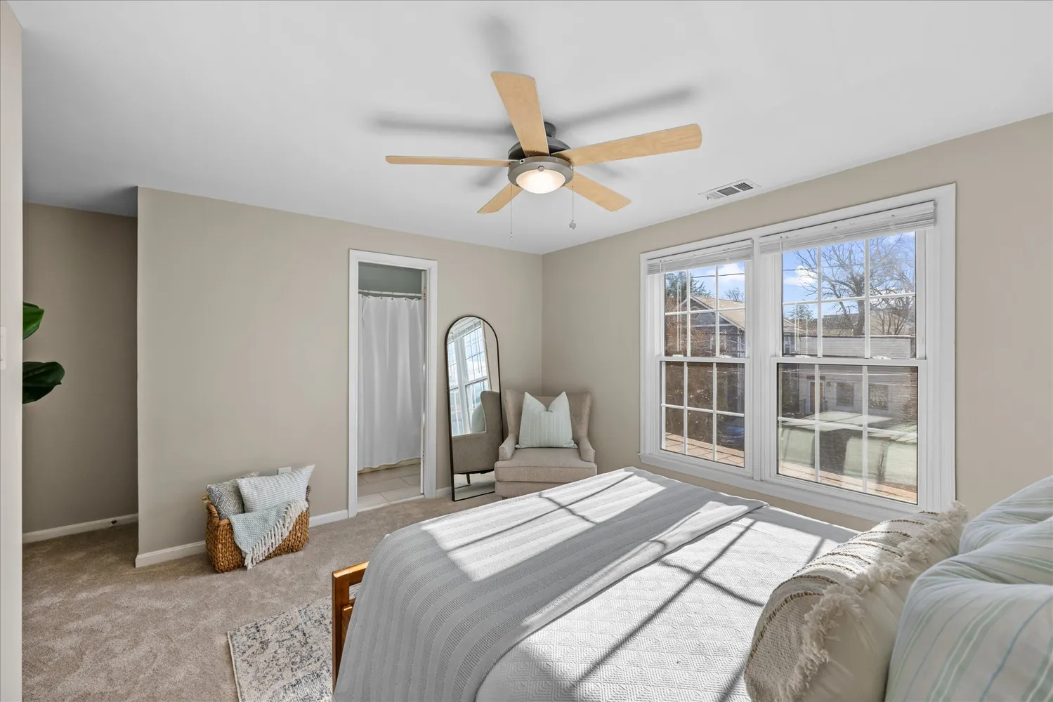 $929,900 | 322 Hume Avenue, Alexandria, VA 22301