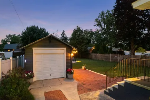 Contact Agent | 6713 Walnut Avenue, Pennsauken, NJ 08109